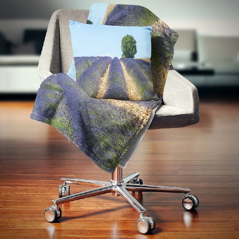 Acrylic blankets for a soft and affordable alternativeAcrylic blankets for a soft and affordable alternativeDesignart 'Beautiful Rows of Lavender in France' Landscape Fleece Throw Blanket