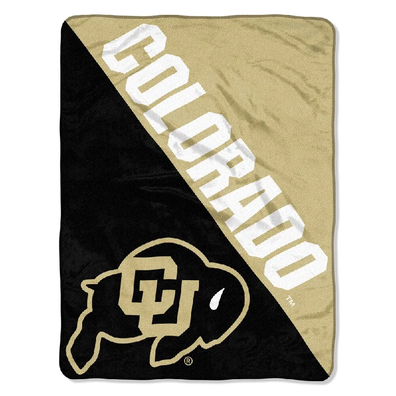Cotton blankets for breathability and a lightweight feelCotton blankets for breathability and a lightweight feelCOL 659 Colorado Halftone Micro Throw Cotton blankets for breathability and a lightweight feelCotton blankets for breathability and a lightweight feelCOL 659 Colorado Halftone Micro Throw