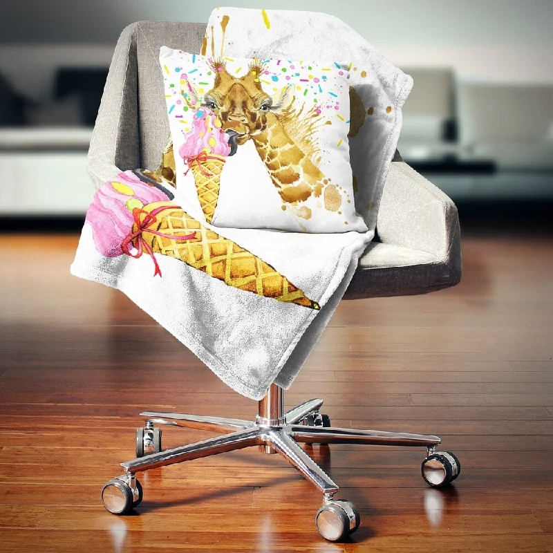Linen blankets with a rustic and textured lookLinen blankets with a rustic and textured lookDesignart 'Giraffe Eating Ice Cream Watercolor' Contemporary Animal Throw Blanket Linen blankets with a rustic and textured lookLinen blankets with a rustic and textured lookDesignart 'Giraffe Eating Ice Cream Watercolor' Contemporary Animal Throw Blanket
