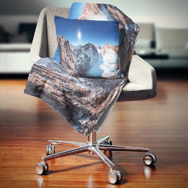 Bamboo fiber blankets with natural antibacterial propertiesBamboo fiber blankets with natural antibacterial propertiesDesignart 'Panorama of Rocky Mountains' Landscape Fleece Throw Blanket Bamboo fiber blankets with natural antibacterial propertiesBamboo fiber blankets with natural antibacterial propertiesDesignart 'Panorama of Rocky Mountains' Landscape Fleece Throw Blanket