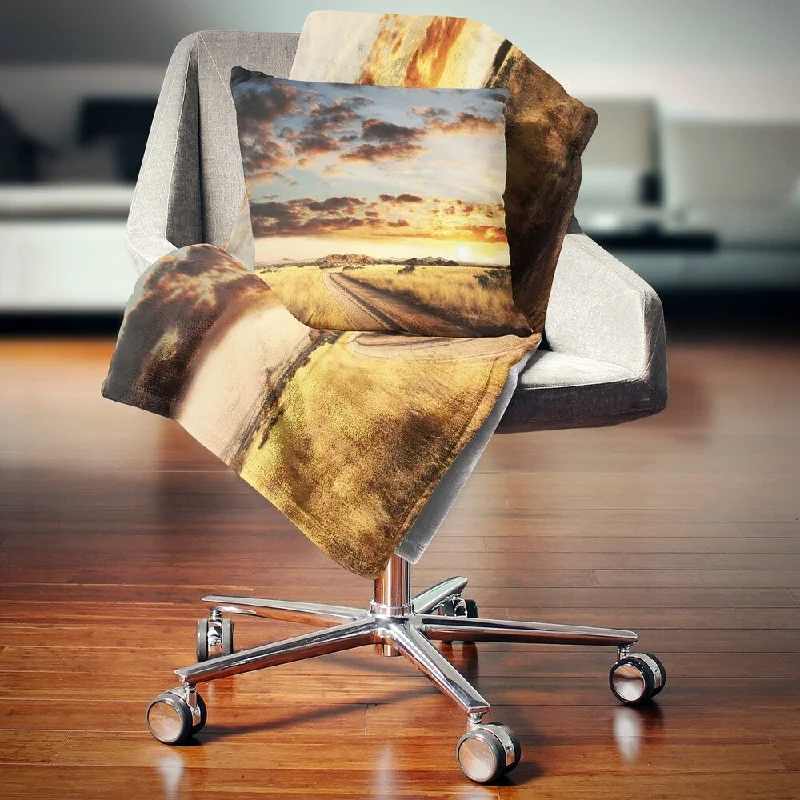 Queen - size blankets for standard - sized bedsQueen - size blankets for standard - sized bedsDesignart 'Cloudy African Prairie with Pathway' Landscape Fleece Throw Blanket Queen - size blankets for standard - sized bedsQueen - size blankets for standard - sized bedsDesignart 'Cloudy African Prairie with Pathway' Landscape Fleece Throw Blanket