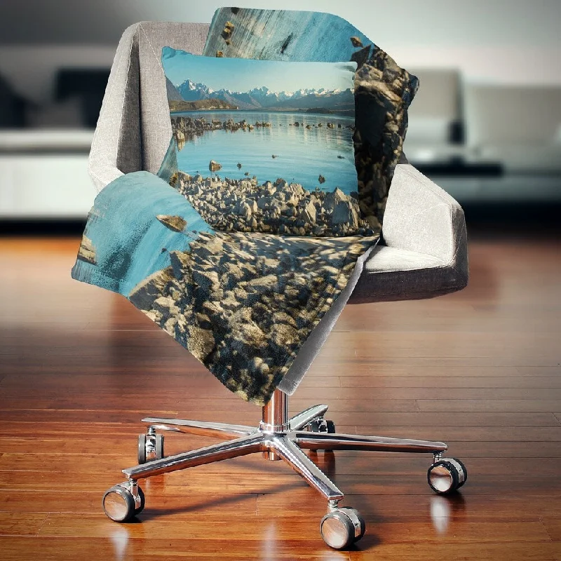 Chenille blankets with a thick and fuzzy textureChenille blankets with a thick and fuzzy textureDesignart 'Blue Waters in Rocky Beach Panorama' Landscape Fleece Throw Blanket Chenille blankets with a thick and fuzzy textureChenille blankets with a thick and fuzzy textureDesignart 'Blue Waters in Rocky Beach Panorama' Landscape Fleece Throw Blanket