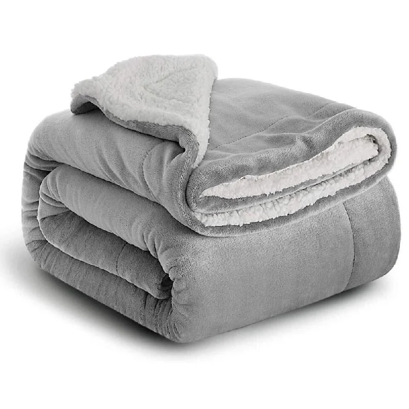 Microfiber blankets that are durable and easy to care forMicrofiber blankets that are durable and easy to care for400 Gsm Queen Sherpa Fleece Blanket Reversible Silver