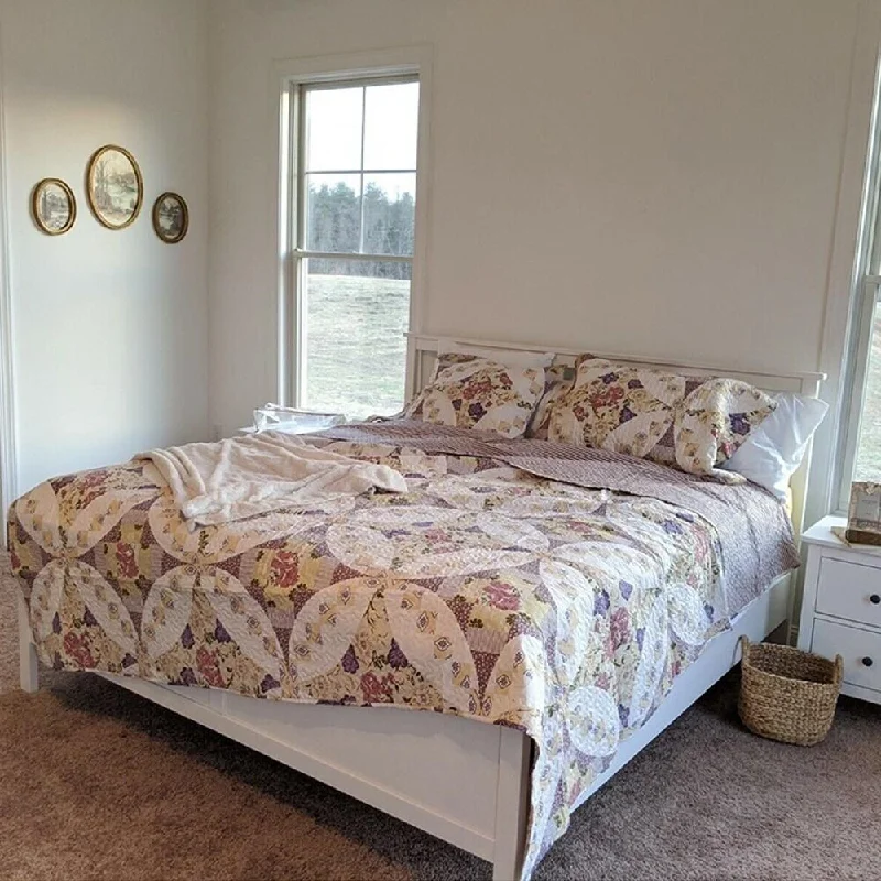 Fleece blankets for a cozy and plush textureFleece blankets for a cozy and plush textureQueen Cottage Garden Roses Floral Quilted Bedspread Set Mauve Fleece blankets for a cozy and plush textureFleece blankets for a cozy and plush textureQueen Cottage Garden Roses Floral Quilted Bedspread Set Mauve