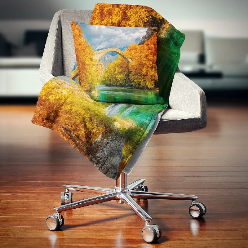Silk blankets with a smooth and elegant touchSilk blankets with a smooth and elegant touchDesignart 'Konitsa Bridge' Photography Throw Blanket Silk blankets with a smooth and elegant touchSilk blankets with a smooth and elegant touchDesignart 'Konitsa Bridge' Photography Throw Blanket