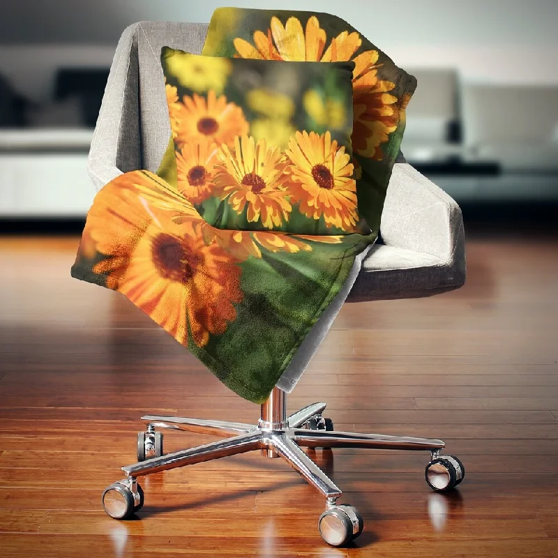 Rayon from bamboo blankets for a silky and breathable feelRayon from bamboo blankets for a silky and breathable feelDesignart 'Blooming Orange Marigold Flowers' Floral Throw Blanket Rayon from bamboo blankets for a silky and breathable feelRayon from bamboo blankets for a silky and breathable feelDesignart 'Blooming Orange Marigold Flowers' Floral Throw Blanket