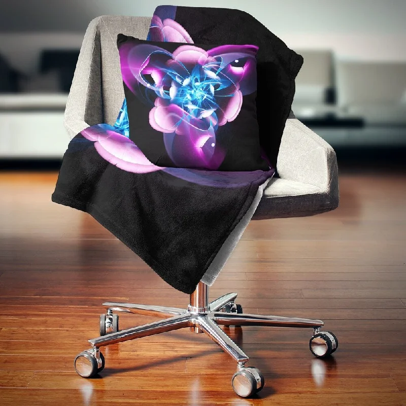 Fleece blankets for a cozy and plush textureFleece blankets for a cozy and plush textureDesignart 'Blue Purple Large Fractal Flower Design' Abstract Throw Blanket Fleece blankets for a cozy and plush textureFleece blankets for a cozy and plush textureDesignart 'Blue Purple Large Fractal Flower Design' Abstract Throw Blanket