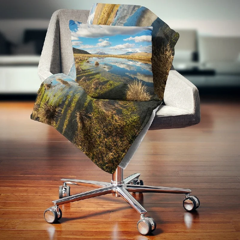 Cotton blankets for breathability and a lightweight feelCotton blankets for breathability and a lightweight feelDesignart 'Clouds Reflecting in Mountain Lake' Landscape Fleece Throw Blanket Cotton blankets for breathability and a lightweight feelCotton blankets for breathability and a lightweight feelDesignart 'Clouds Reflecting in Mountain Lake' Landscape Fleece Throw Blanket