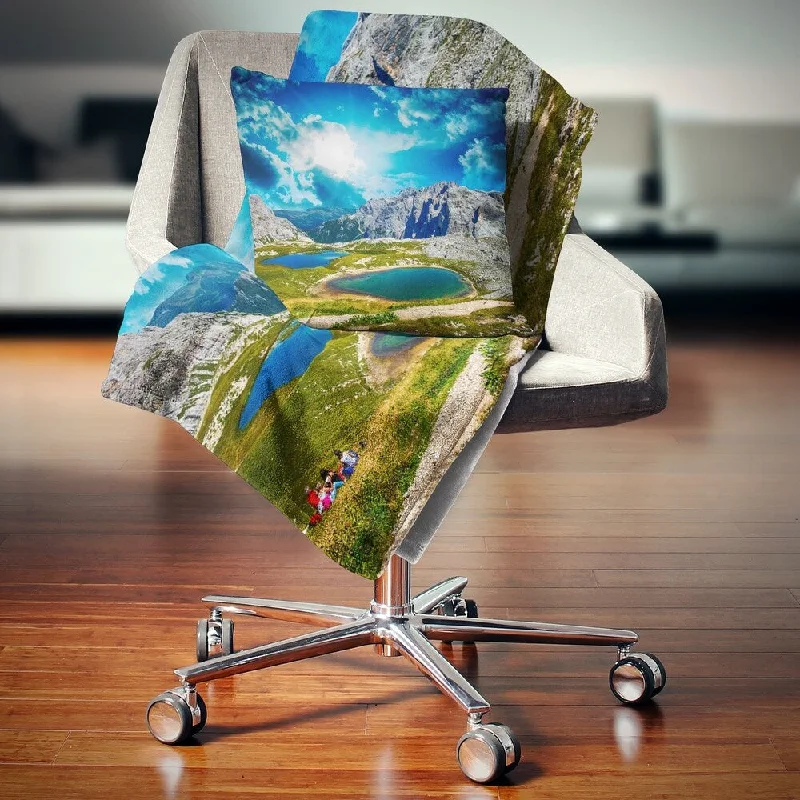 Recycled polyester blankets for an eco - conscious optionRecycled polyester blankets for an eco - conscious optionDesignart 'Sunset over Alpine Lakes' Landscape Photography Throw Blanket Recycled polyester blankets for an eco - conscious optionRecycled polyester blankets for an eco - conscious optionDesignart 'Sunset over Alpine Lakes' Landscape Photography Throw Blanket