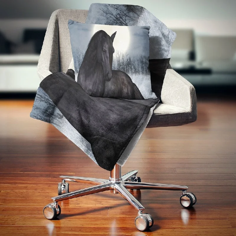 Queen - size blankets for standard - sized bedsQueen - size blankets for standard - sized bedsDesignart 'Black Horse in Moonlight' Animal Throw Blanket