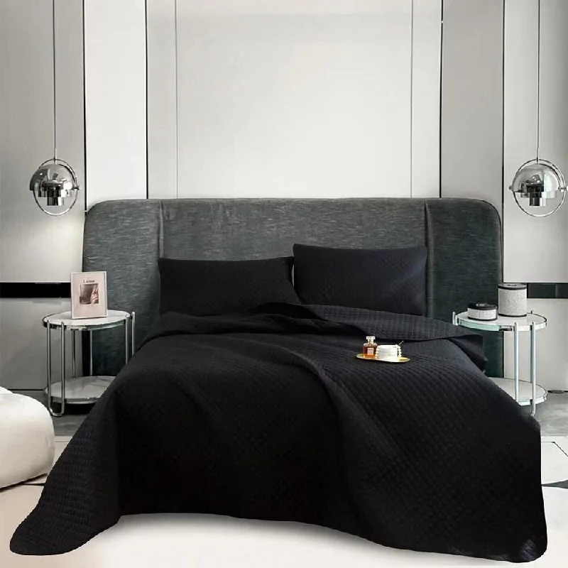 Recycled polyester blankets for an eco - conscious optionRecycled polyester blankets for an eco - conscious option3pc Queen Reversible Cotton Blend Embroidery Bedding Sets Black Recycled polyester blankets for an eco - conscious optionRecycled polyester blankets for an eco - conscious option3pc Queen Reversible Cotton Blend Embroidery Bedding Sets Black
