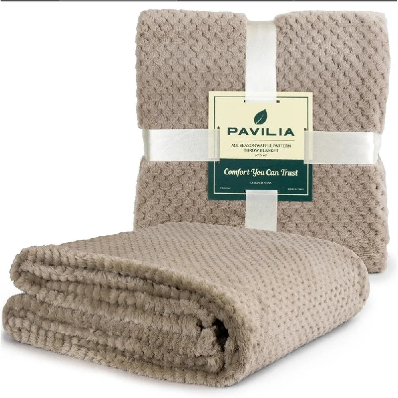 Queen - size blankets for standard - sized bedsQueen - size blankets for standard - sized bedsTaupe Waffle Knit Throw Blanket 50" x 60" Queen - size blankets for standard - sized bedsQueen - size blankets for standard - sized bedsTaupe Waffle Knit Throw Blanket 50" x 60"