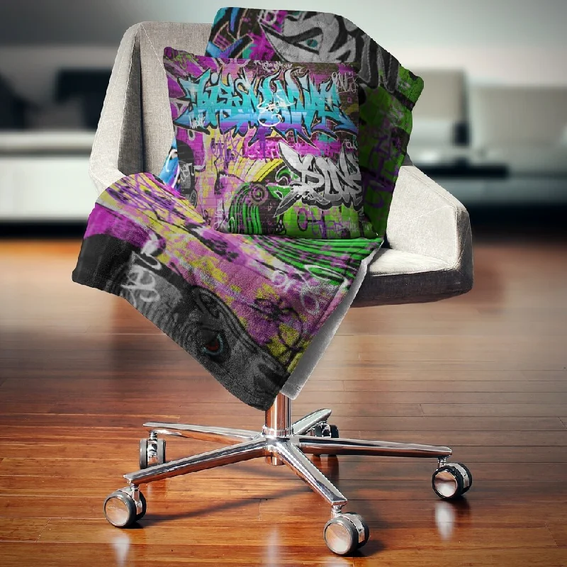 Bamboo fiber blankets with natural antibacterial propertiesBamboo fiber blankets with natural antibacterial propertiesDesignart 'Graffiti Wall Urban Art' Abstract Street Throw Blanket Bamboo fiber blankets with natural antibacterial propertiesBamboo fiber blankets with natural antibacterial propertiesDesignart 'Graffiti Wall Urban Art' Abstract Street Throw Blanket