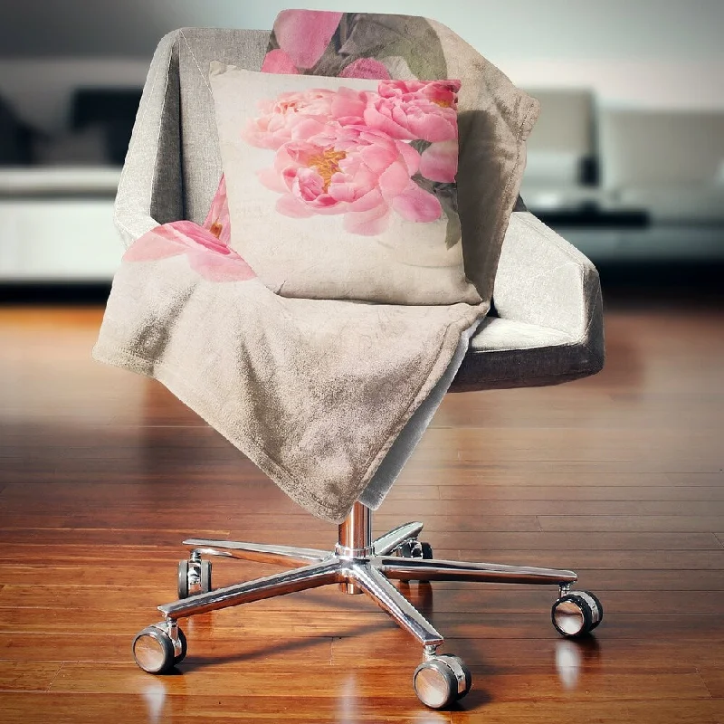Silk blankets with a smooth and elegant touchSilk blankets with a smooth and elegant touchDesignart 'Bunch of Colorful Peony Flowers' Floral Throw Blanket Silk blankets with a smooth and elegant touchSilk blankets with a smooth and elegant touchDesignart 'Bunch of Colorful Peony Flowers' Floral Throw Blanket