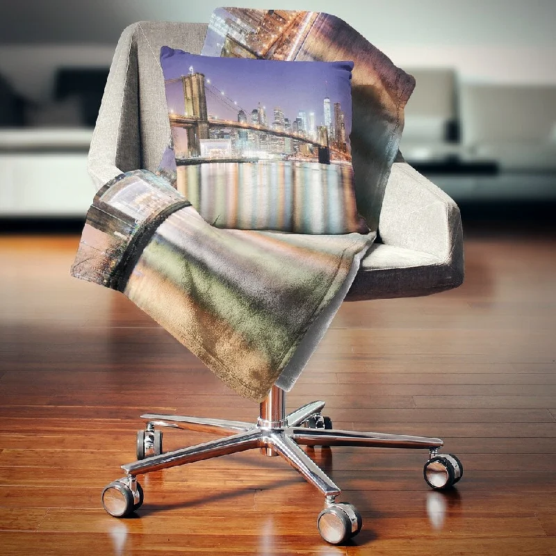 Chenille blankets with a thick and fuzzy textureChenille blankets with a thick and fuzzy textureDesignart 'New York City with Freedom Tower' Cityscape Throw Blanket Chenille blankets with a thick and fuzzy textureChenille blankets with a thick and fuzzy textureDesignart 'New York City with Freedom Tower' Cityscape Throw Blanket
