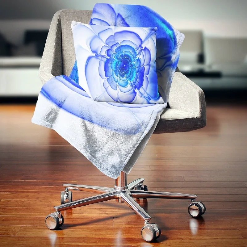 Wool blankets with natural warmth and insulationWool blankets with natural warmth and insulationDesignart 'Large Blue Fractal Flower Petals' Floral Throw Blanket