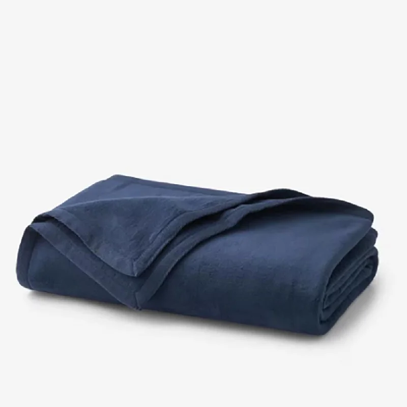 Chenille blankets with a thick and fuzzy textureChenille blankets with a thick and fuzzy textureKing Cotton Fleece Cotton Blanket Navy
