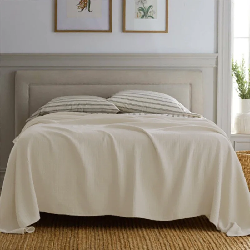 Silk blankets with a smooth and elegant touchSilk blankets with a smooth and elegant touchQueen Knitted Cotton Queen Blanket Linen