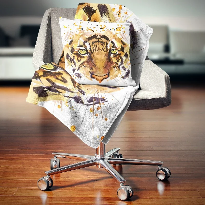 Fleece blankets for a cozy and plush textureFleece blankets for a cozy and plush textureDesignart 'Eyes with Fire' Animal Throw Blanket Fleece blankets for a cozy and plush textureFleece blankets for a cozy and plush textureDesignart 'Eyes with Fire' Animal Throw Blanket