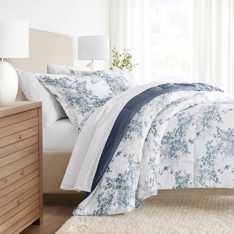 Rayon from bamboo blankets for a silky and breathable feelRayon from bamboo blankets for a silky and breathable feelKing/Cal King Floral Patterned Reversible Comforter Set Blue Rayon from bamboo blankets for a silky and breathable feelRayon from bamboo blankets for a silky and breathable feelKing/Cal King Floral Patterned Reversible Comforter Set Blue