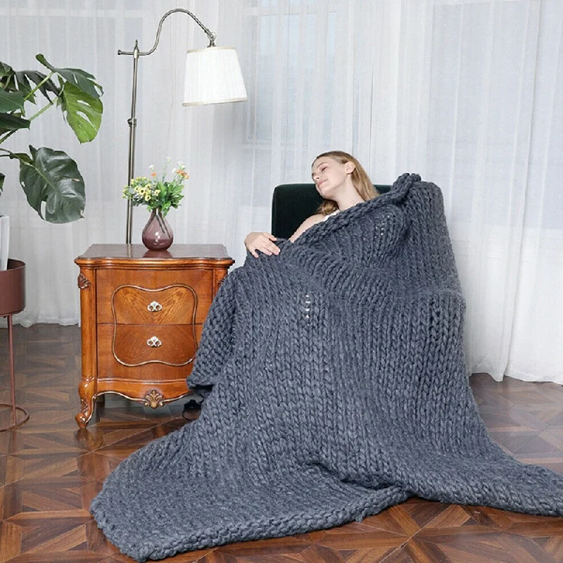 Mohair blankets with a unique sheen and softnessMohair blankets with a unique sheen and softnessChunky Knitted Thick Winter Warm Handmade Yarn Bulky Throw Dark Gray