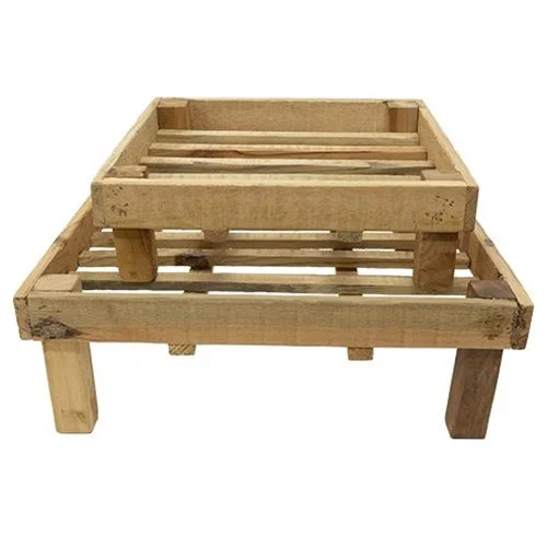 Bed skirts with a shabby - chic style2/Set Vintage Seed Trays