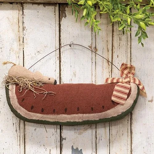 Bed skirts with a flannel material for a cozy winter optionPrimitive Mouse on Watermelon Hanger Bed skirts with a flannel material for a cozy winter optionPrimitive Mouse on Watermelon Hanger