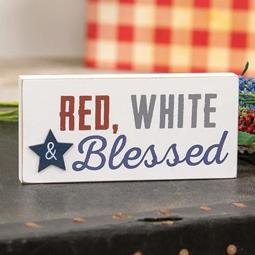 Bed skirts with a retro - style patternRed White & Blessed Block