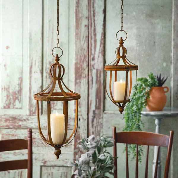 Bed skirts with a Christmas - themed patternSet of Two Rustic Finial Lanterns