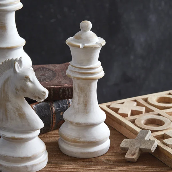 Bed skirts with a Christmas - themed patternResin Chess Sculpture - Queen
