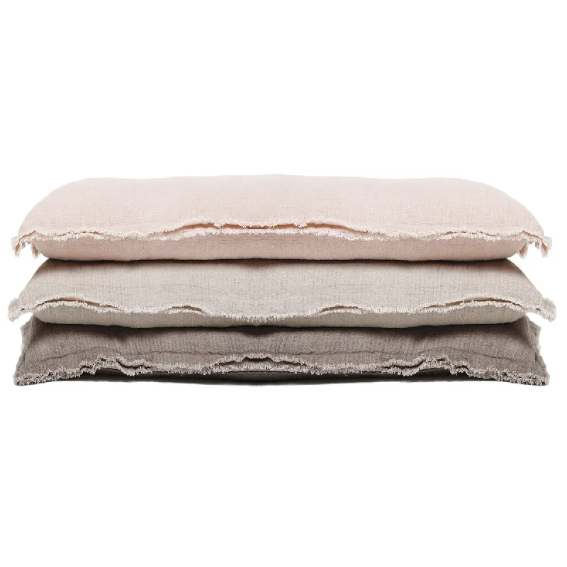 Plush Pillows for a Cozy BedLaurel Pillow With Insert