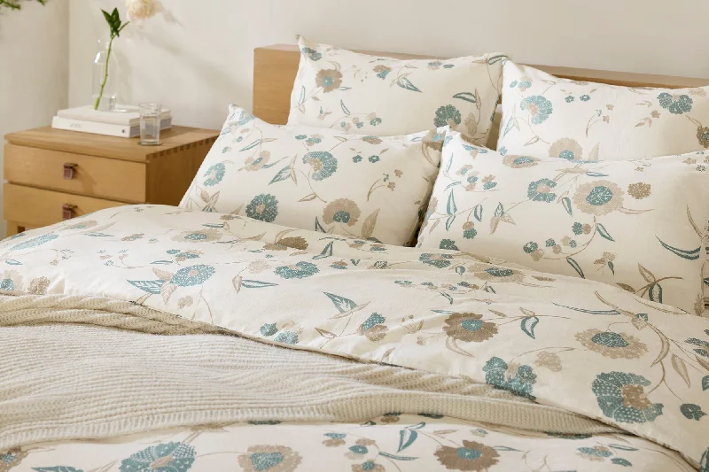 Velvet Pillows for a Touch of EleganceAurora Print Duvet Set