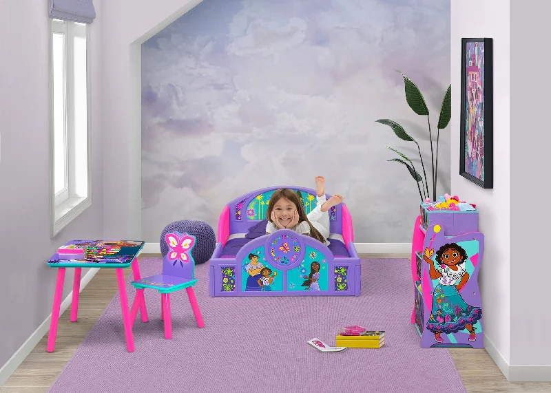 Natural latex and organic cotton blend mattressesEncanto Plastic Sleep and Play Toddler Bed