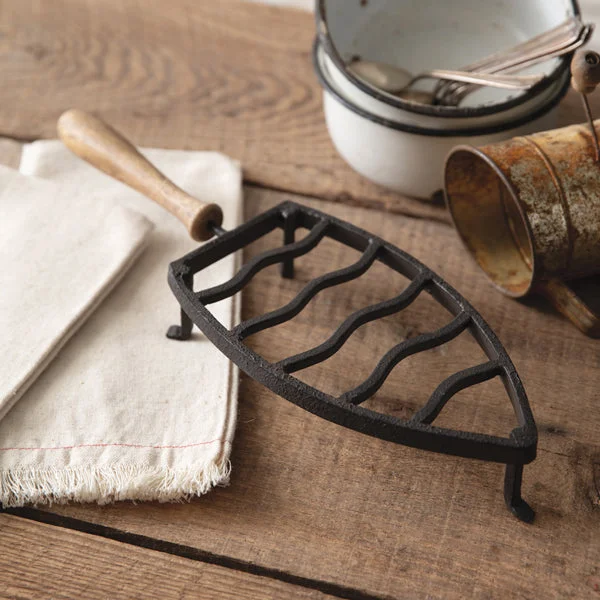 Bed skirts with a satin finish for a shiny appearancePressing Iron Trivet