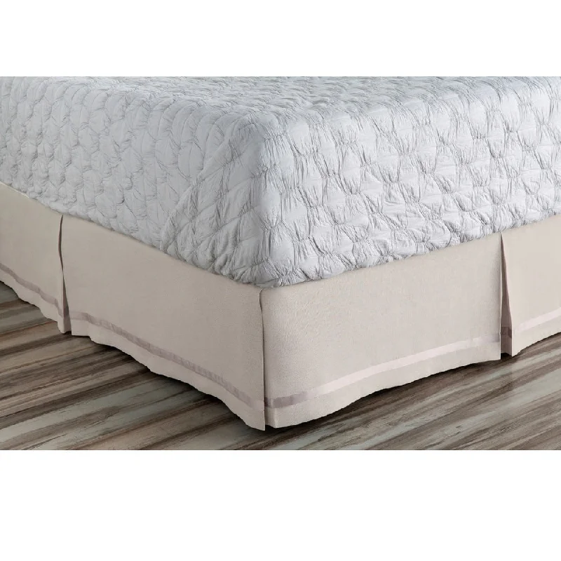 Bed skirts with a satin finish for a shiny appearanceAbdiel Geometric Linen/Polyester Bed Skirt Bed skirts with a satin finish for a shiny appearanceAbdiel Geometric Linen/Polyester Bed Skirt