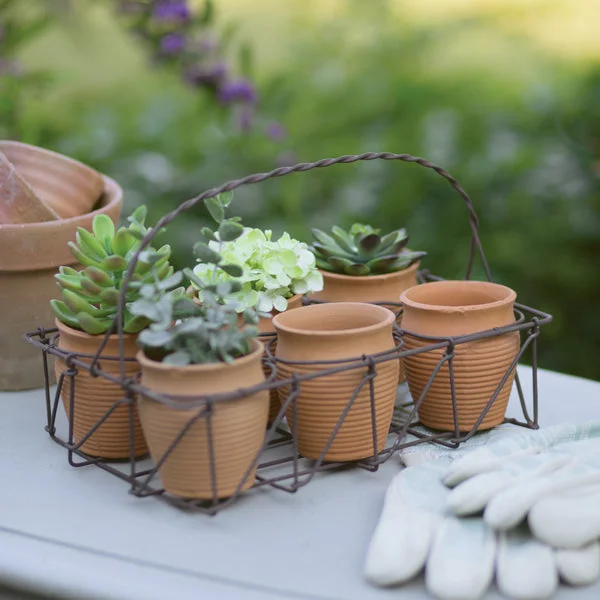 Floral - printed bed skirts for a feminine touchWire Caddy with Six Miniature Terra Cotta Pots Floral - printed bed skirts for a feminine touchWire Caddy with Six Miniature Terra Cotta Pots