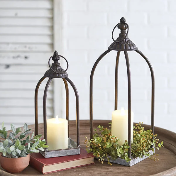 Bed skirts in pastel shades for a delicate lookSet of Two Mixed Metal Open Lanterns