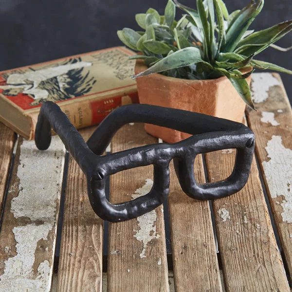 Bed skirts with a herringbone pattern for a sophisticated lookRustic Eyewear Sculpture
