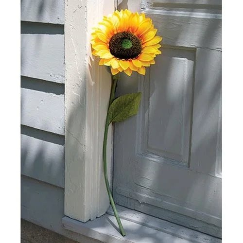 Bed skirts with a paisley print for an exotic feelGiant Sunflower Stem