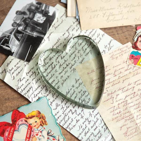 Twin - size bed skirts for a single bedBlocked Glass Heart - Box of 2