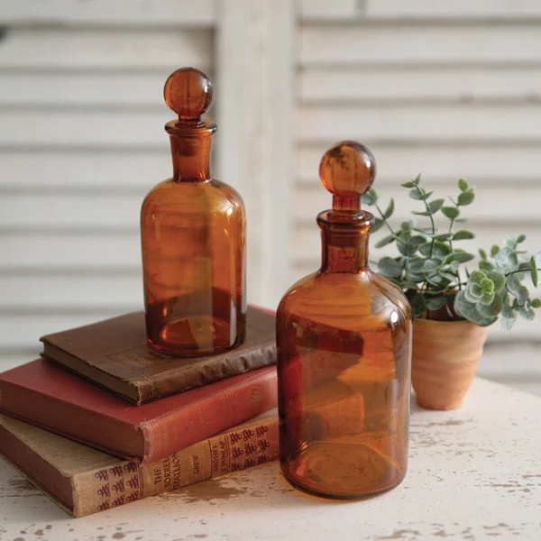 Bed skirts with a country - style patternSet of Two Amber Glass Bottles with Stoppers