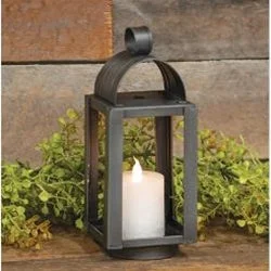 Linen bed skirts for a natural and rustic feelAntiqued Tin Cape Cod Mini Lantern
