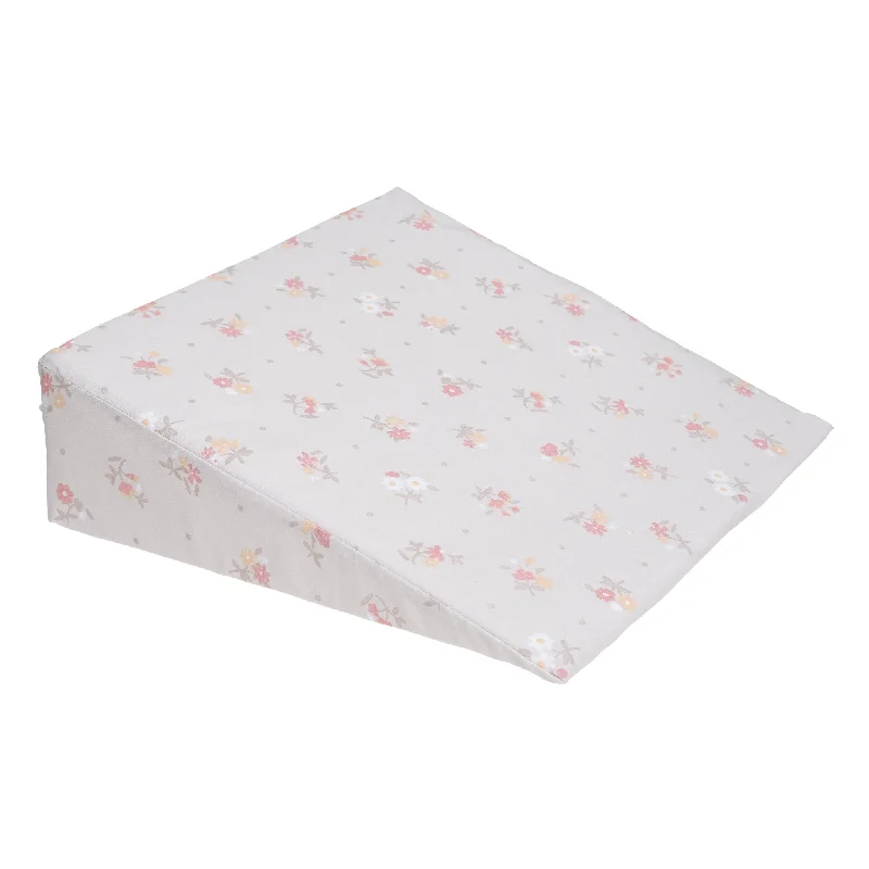 Hypoallergenic Pillows for Allergy SufferersWedge pillow - Flowers