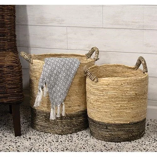 Bed skirts with a soft fleece lining for added comfort2/Set Extra Large Corn Husk Baskets