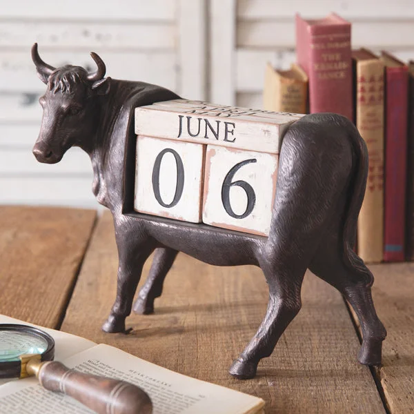 Bed skirts with a country - style patternCow Perpetual Block Calendar