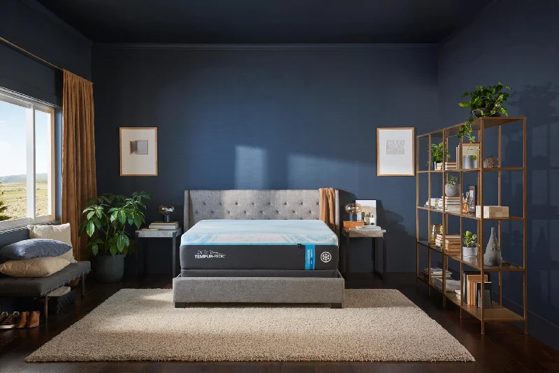 Hybrid mattresses combining foam and innerspring technologyTEMPUR-LuxeBreeze Soft Mattress Hybrid mattresses combining foam and innerspring technologyTEMPUR-LuxeBreeze Soft Mattress
