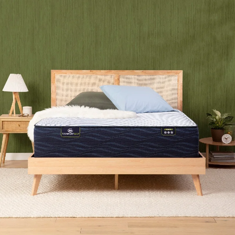 Gel - infused memory foam mattresses for cooler sleepSerta iComfortECO S40HD 14.75" Hybrid Plush Mattress Set