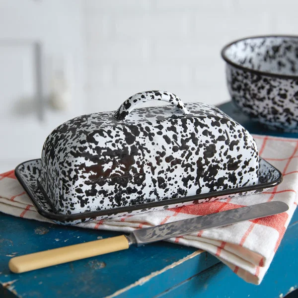 Bed skirts with a metallic thread for a touch of glamourSplattered Enamel Butter Dish